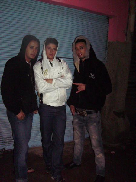 Abdo  é bengo Enfin Mwa :-)