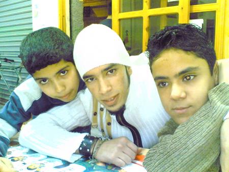 mon petit brahim é mOi é mustafa